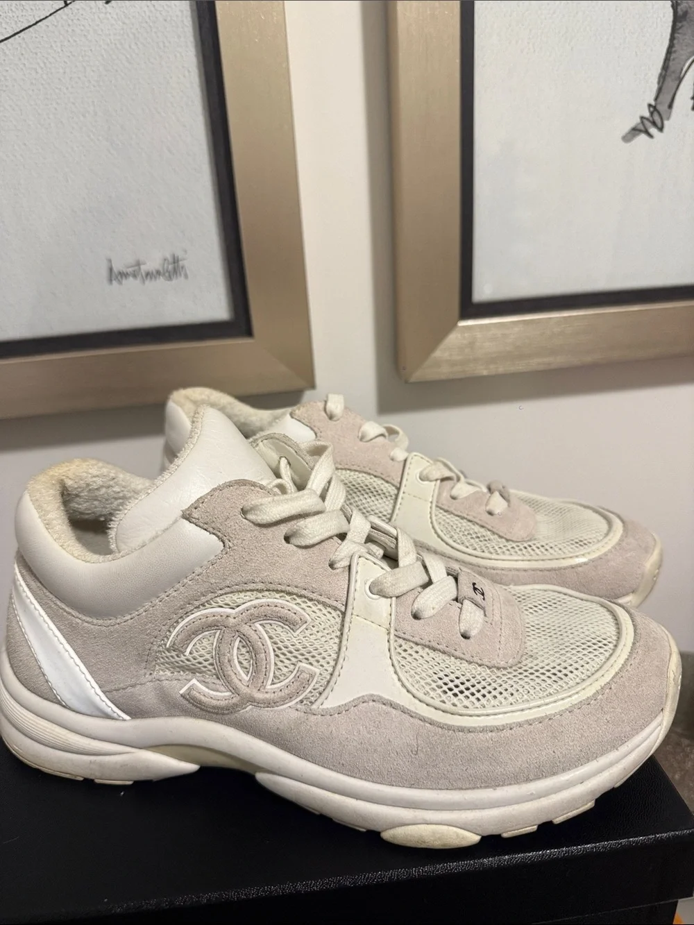 CHANEL sneakers white / suede / reflective with flash
